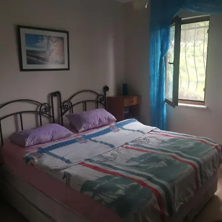 Atmaca Hotel *